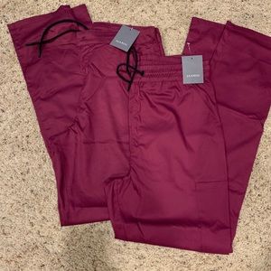 2 pair men’s Jaanuu scrub bottoms *NWT* Medium